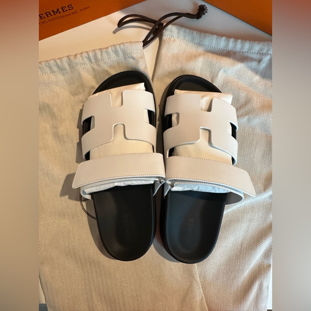 Hermés Chypre Sandals— White— Brand New 39.5 EU